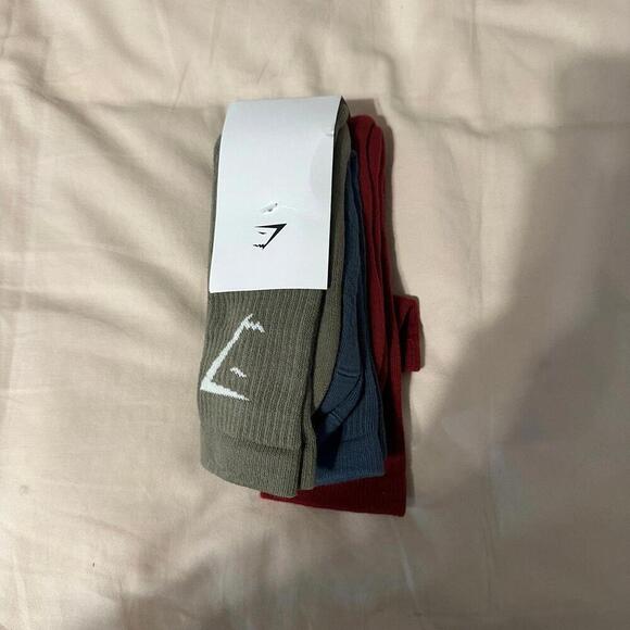 Gymshark Crew long Socks - Picture 1 of 2